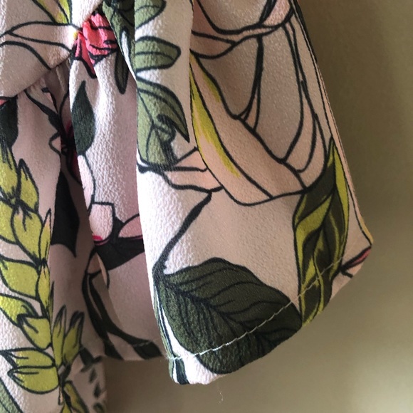 Blush Off Shoulder Top - Picture 4 of 7